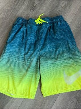 Nike Men’s Blue-to-Neon Yellow Gradient Swim Shorts Large